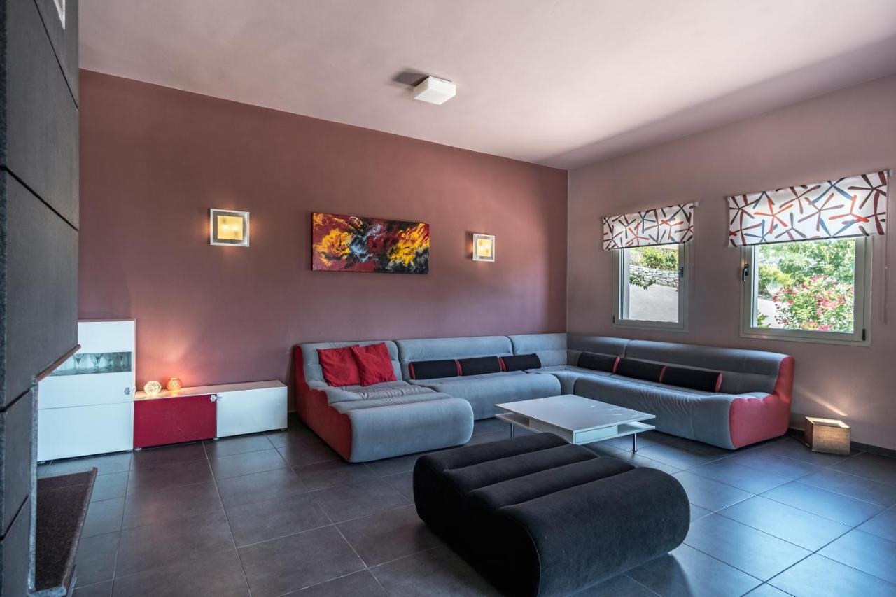 Villa Iris Livadi  Zewnętrze zdjęcie