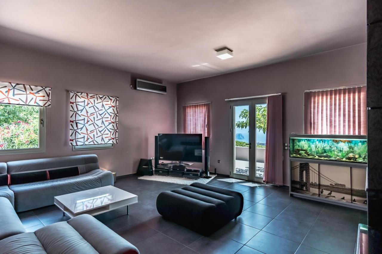 Villa Iris Livadi  Zewnętrze zdjęcie